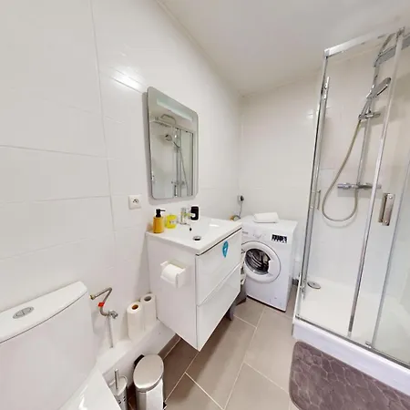 Lägenhet L'edenhome 1 Parking *