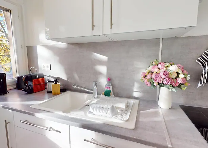 L'edenhome 1 Parking *