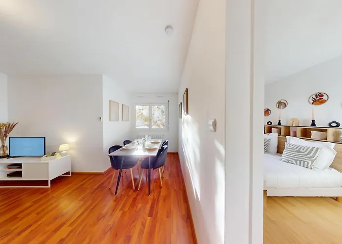 L'edenhome 1 Parking *